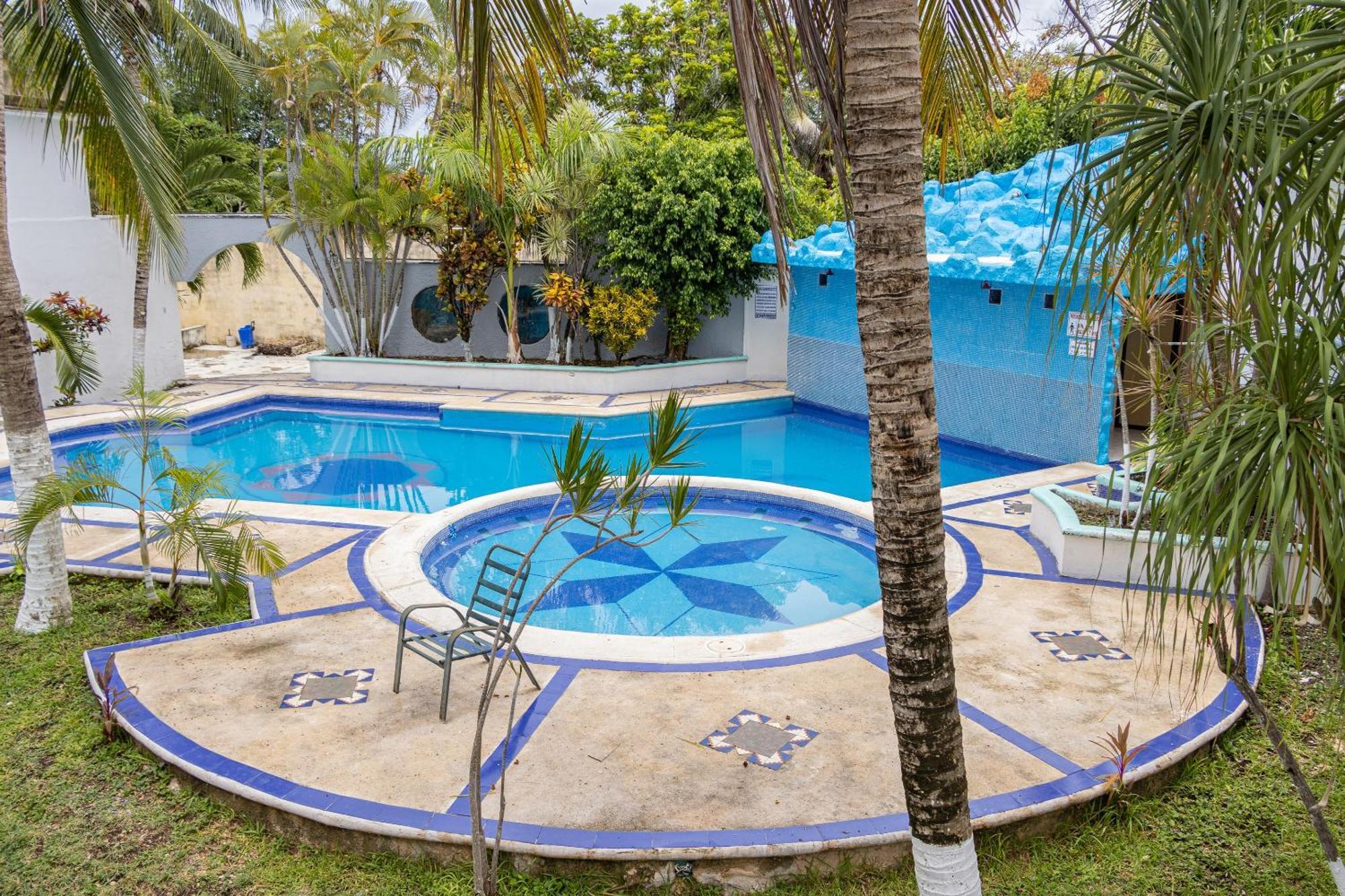 Oyo Hotel Marias,Aeropuerto Internacional De Четумаль Экстерьер фото