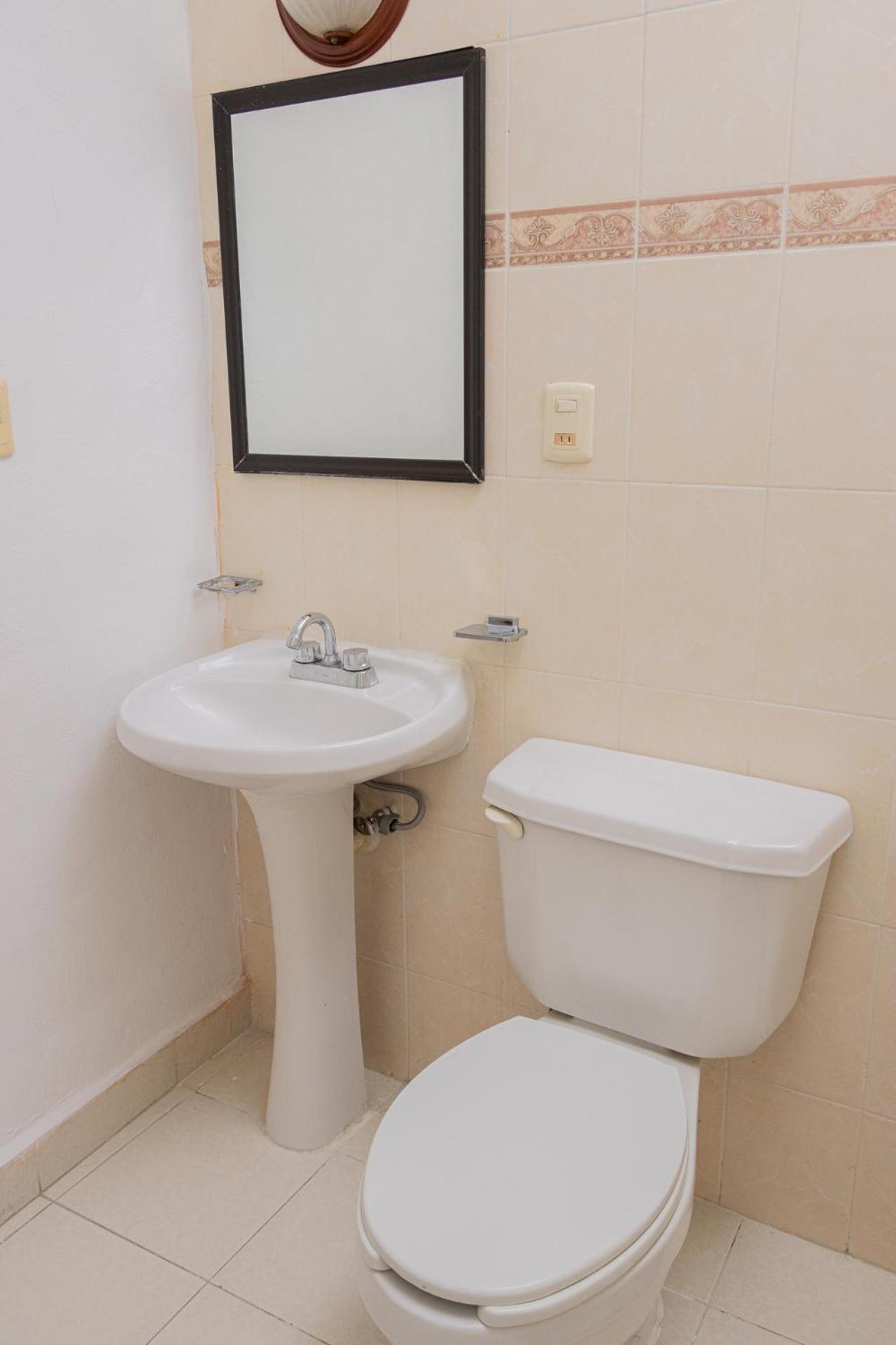 Oyo Hotel Marias,Aeropuerto Internacional De Четумаль Экстерьер фото