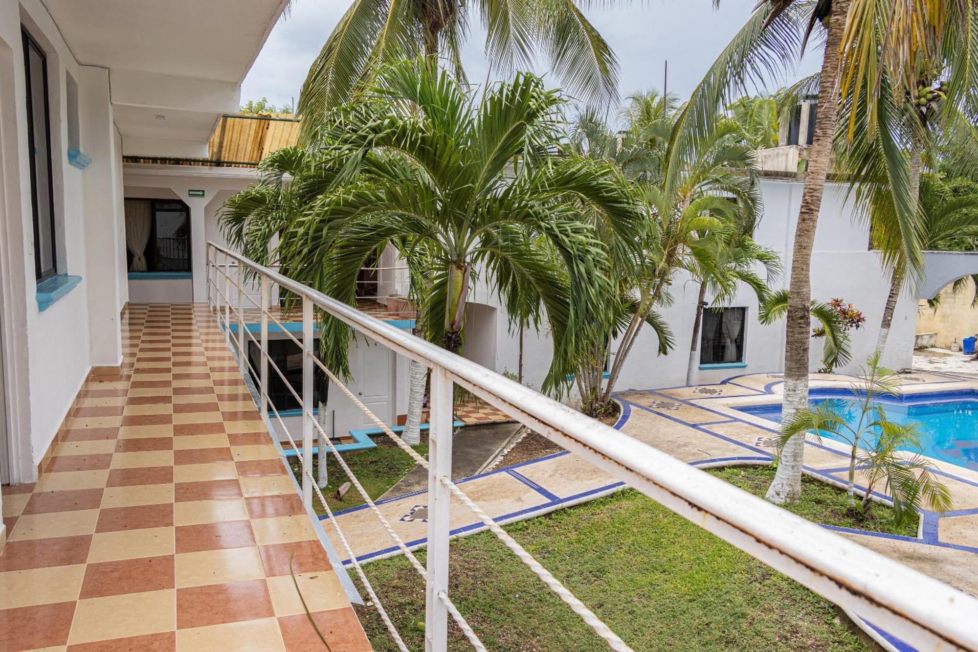 Oyo Hotel Marias,Aeropuerto Internacional De Четумаль Экстерьер фото